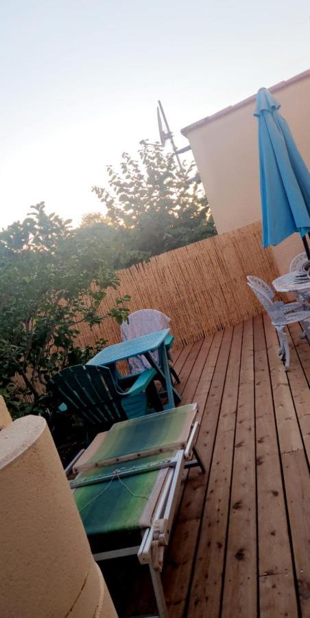 Appartement Petit Avec Espace Exterieur Proche *
